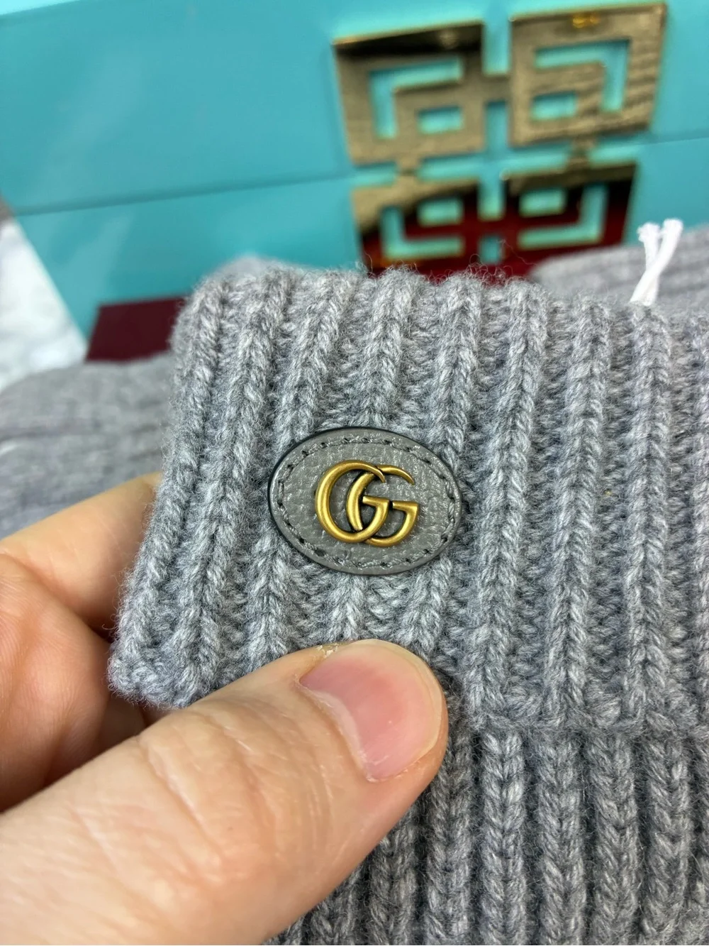 Gucci Cashmere & Wool Size Small Grey Gloves - $345 Retail NWT & Box